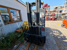 Online aukce: LINDE  H35T