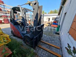 Online aukce: LINDE  H35T