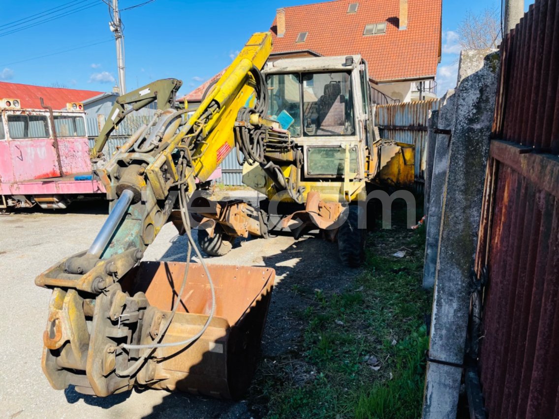 Online auction: MENZI MUCK  6000 PT2M