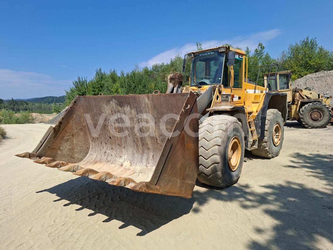 Online aukce: VOLVO  L 150 D 4X4