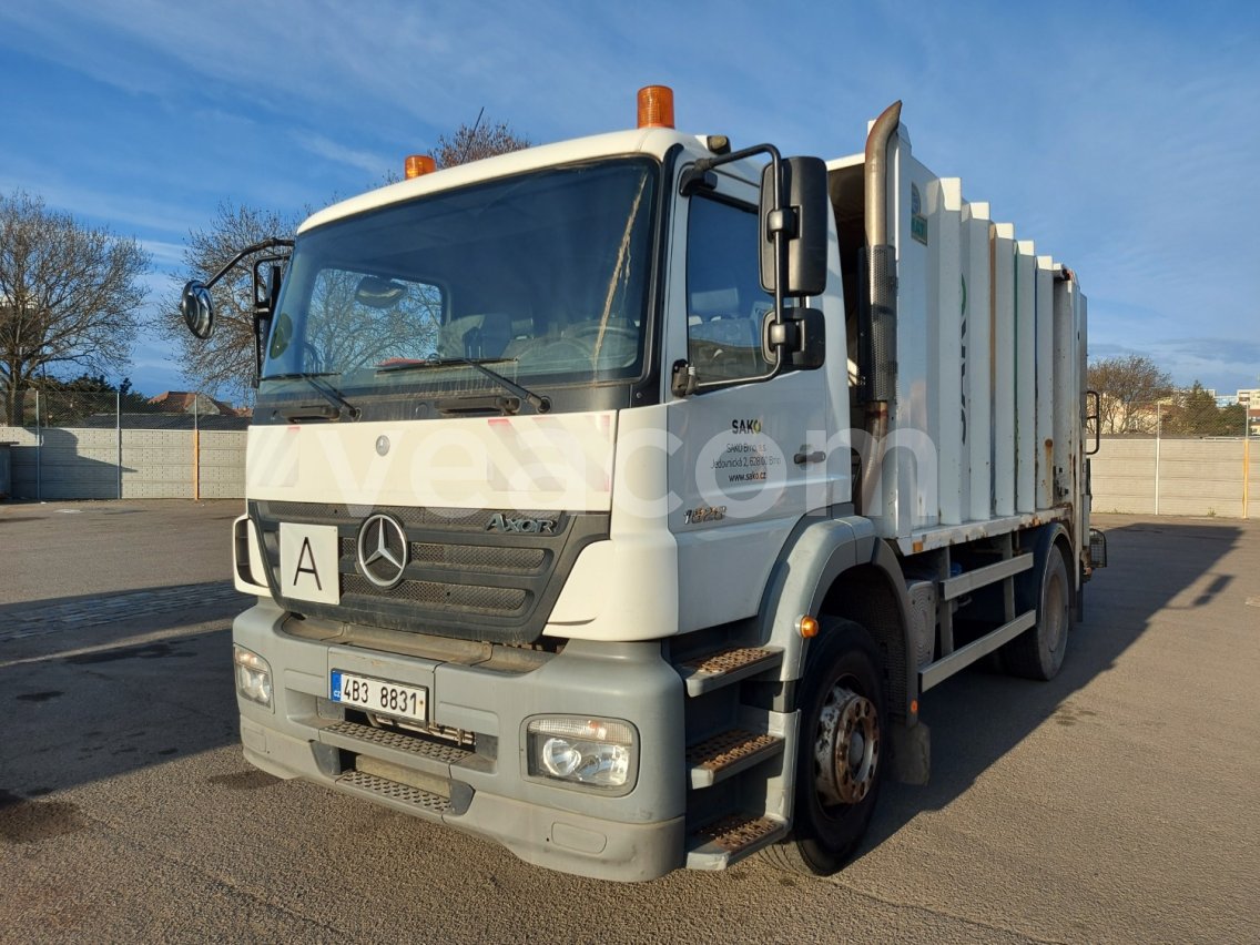 Online aukce: MERCEDES-BENZ  AXOR 1828