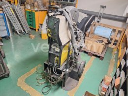 Online aukce:  ESAB MIG L3000I