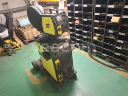 Online aukce:   ESAB MIG 400