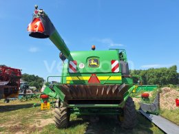 Online aukce: JOHN DEERE  T 660