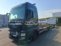 Aukcja internetowa: MAN TGX 24.460 6X2 + KRONE BOX 04 ZZ CARRIER