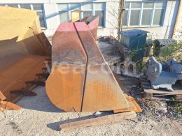 Online aukce:   ČELNÍ LOPATA 320 CM