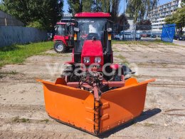 Online aukce:   BELARUS 320.4