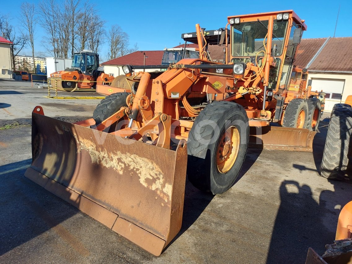 Інтернет-аукціон: CATERPILLAR  120 H - ES