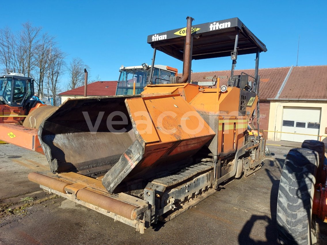 Online auction: VOLVO  TITAN 7820