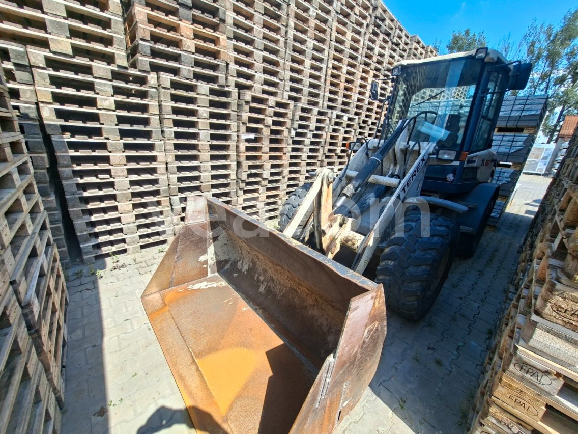 Online aukce: TEREX  TL 80 4X4