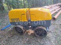 Online aukce: WACKER NEUSON  RT 82 SC
