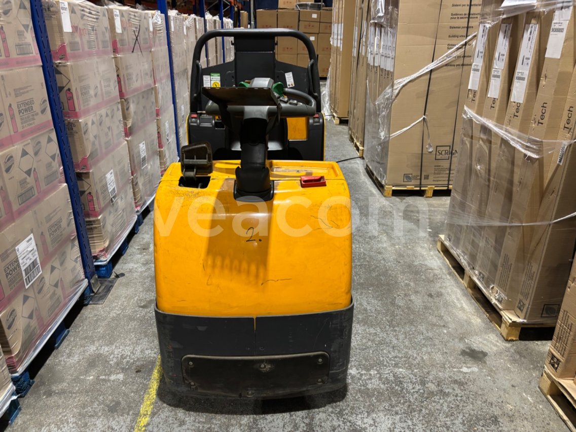 Online aukce: JUNGHEINRICH  ECE 220