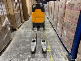 Online aukce: JUNGHEINRICH  ECE 220