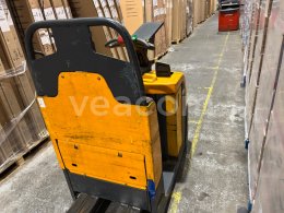 Online aukce: JUNGHEINRICH  ECE 220