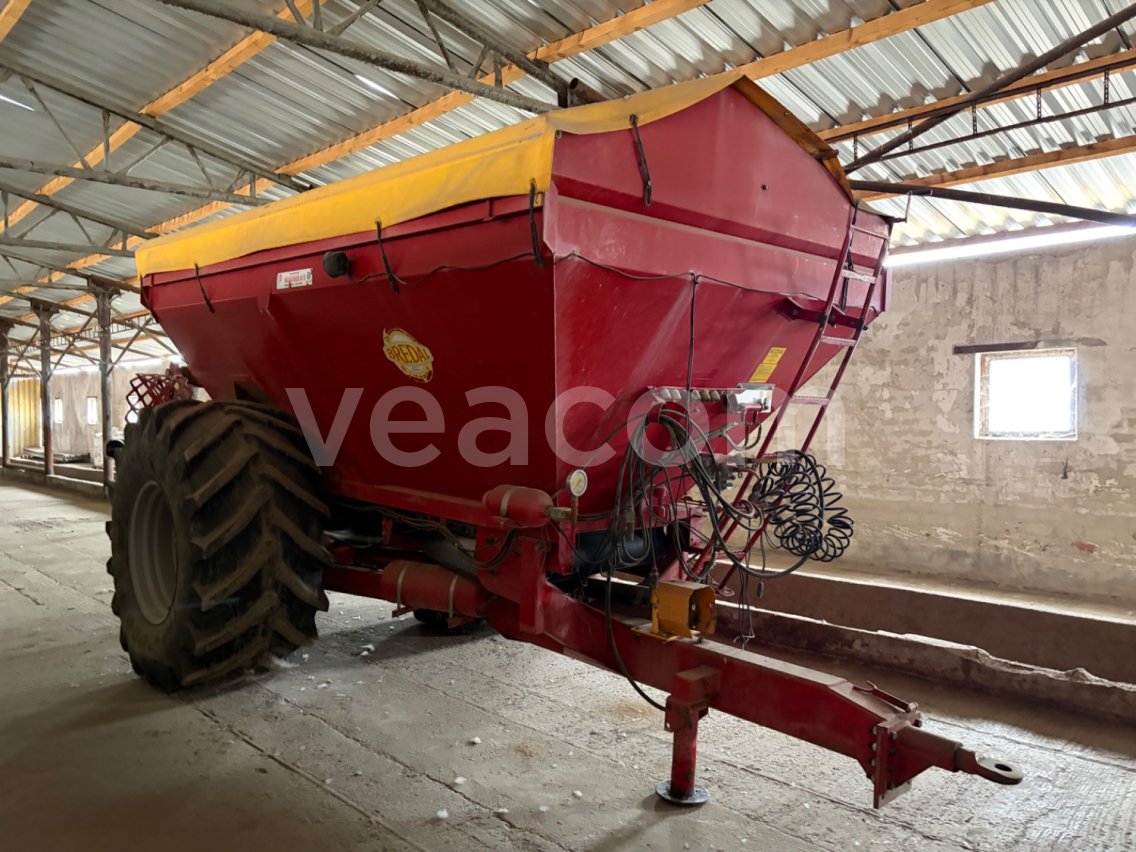 Online aukce:   BREDAL K105