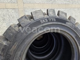 Online aukce:   CAMSO SKS 775 10-16,5 4 KS