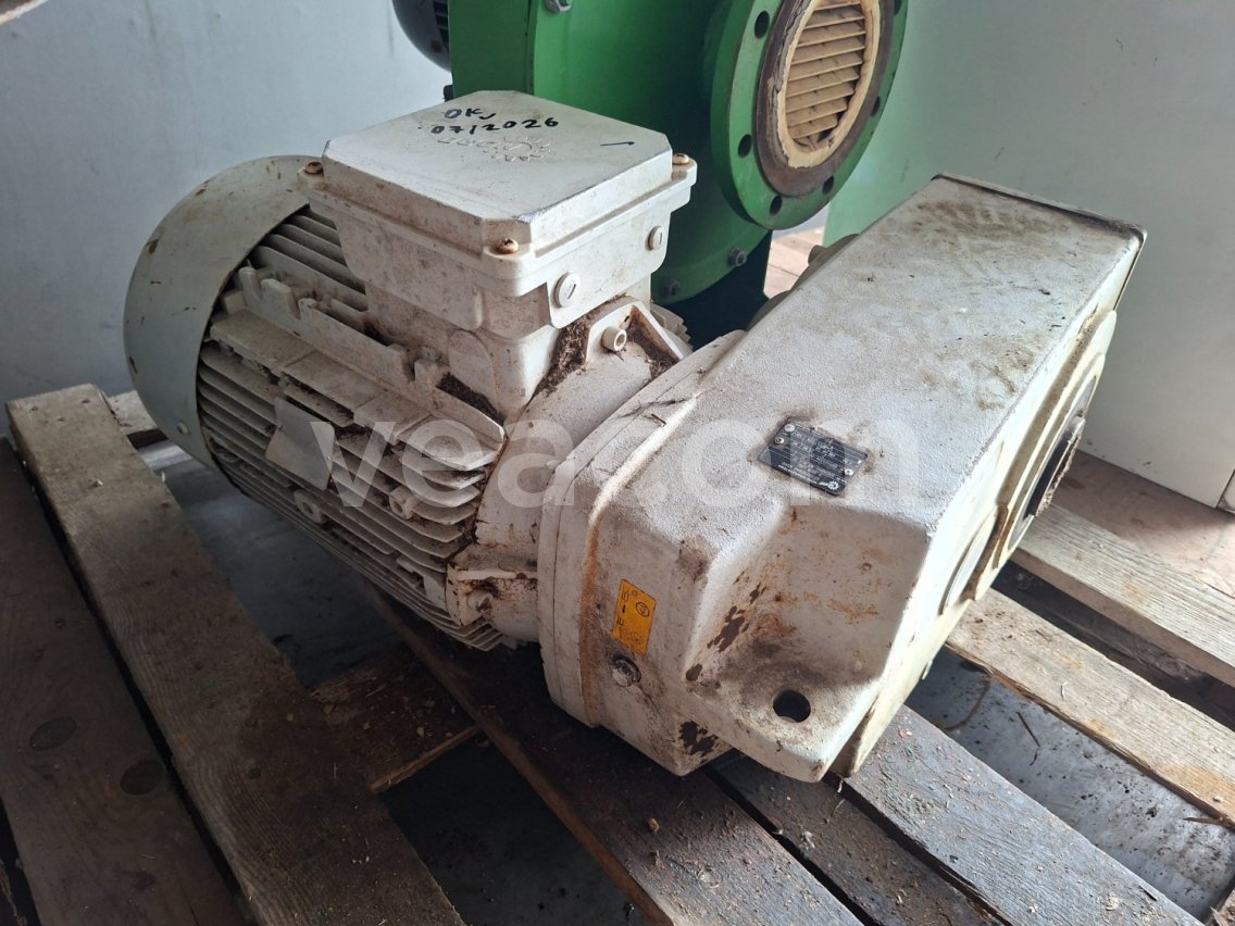 Online aukce:   MOTOR 5.