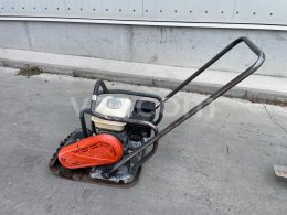 Online aukce: HUSQVARNA  LFV 80