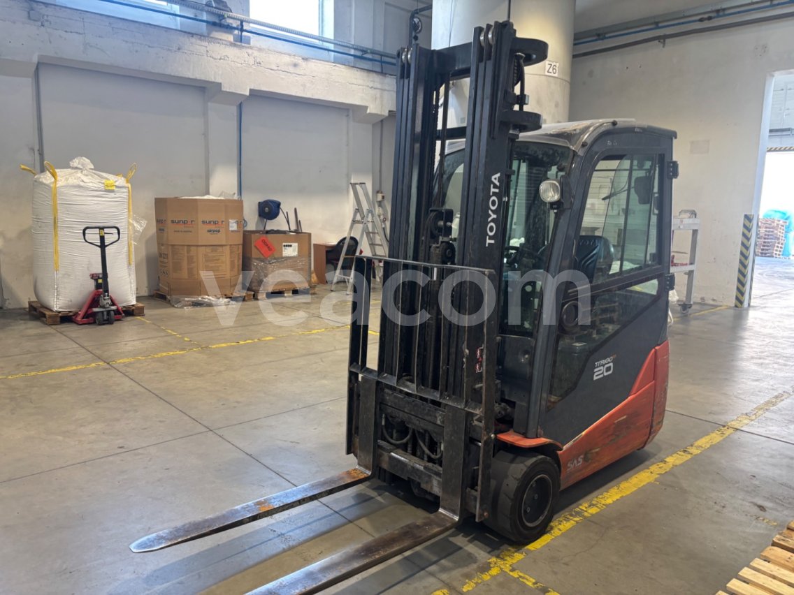 Online aukce: TOYOTA  8FBE20T