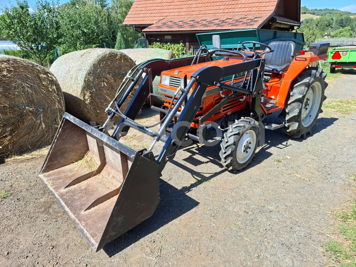 Online aukce: KUBOTA  L1-225 SUNSHINE 4X4