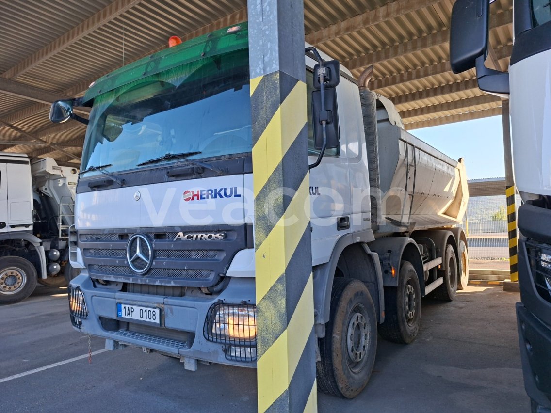 Online aukce: MB  ACTROS 4144 K 8X4/4