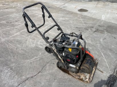 Інтернет-аукціон: HUSQVARNA  LF100