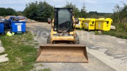 Online aukce: CATERPILLAR  242 B 4X4