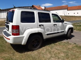 Aukcja internetowa: JEEP  CHEROKEE 2.8 L CRD /2