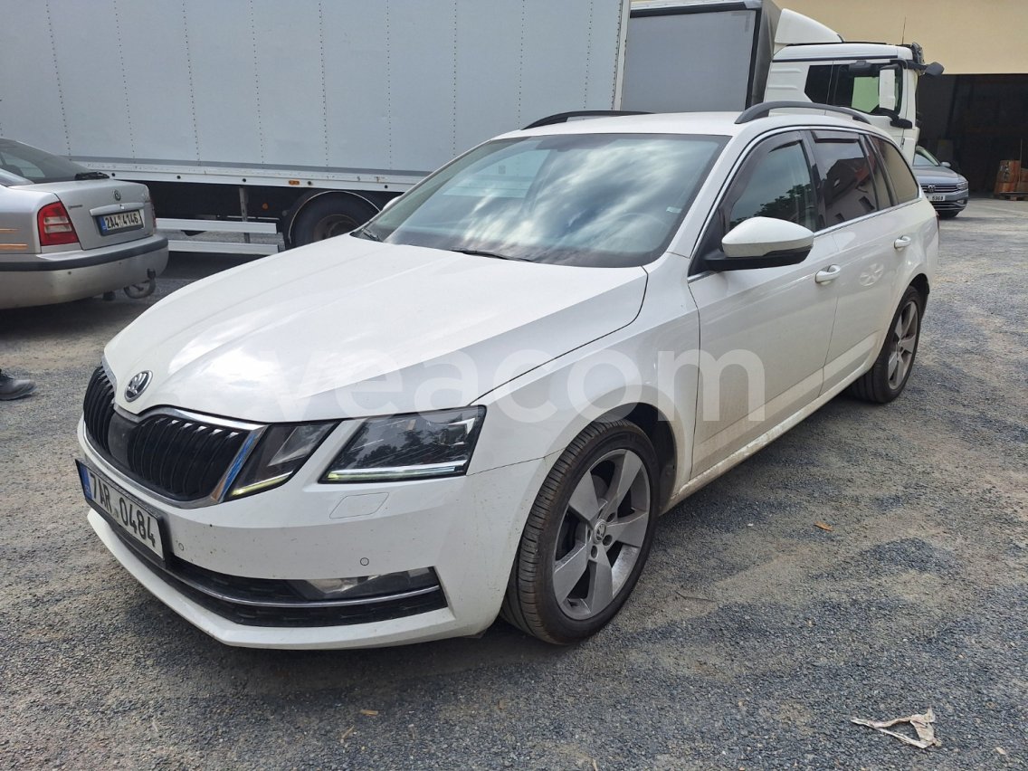 Online aukce: ŠKODA  OCTAVIA DSG 4X4 2.0TDI