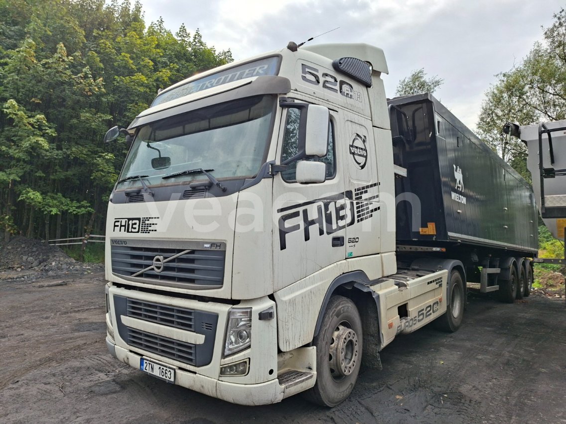 Online aukce: VOLVO  FH 520