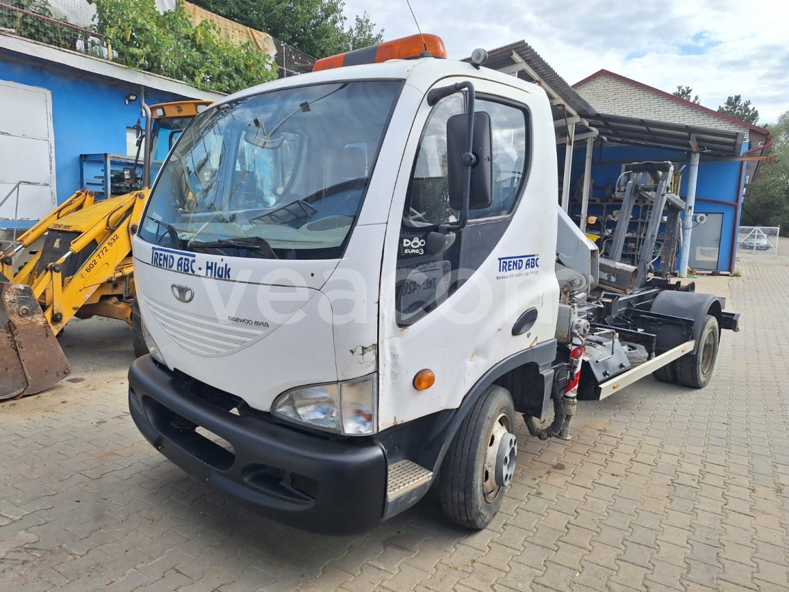 Online aukce: AVIA  D80 + HR