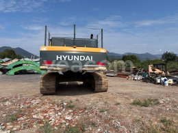Online aukce: HYUNDAI  330 LC - 9A + NÁHRADNÉ RAMENÁ + 2 KUSY NAHRADNÝCH LYŽÍC