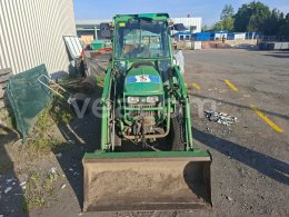 Online aukce: JOHN DEERE  2720 4X4