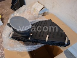 Online aukce:   SKŘÍŇ VZDUCHOVÉHO FILTRU + SNÍMAČ HLADINY NÁDRŽE