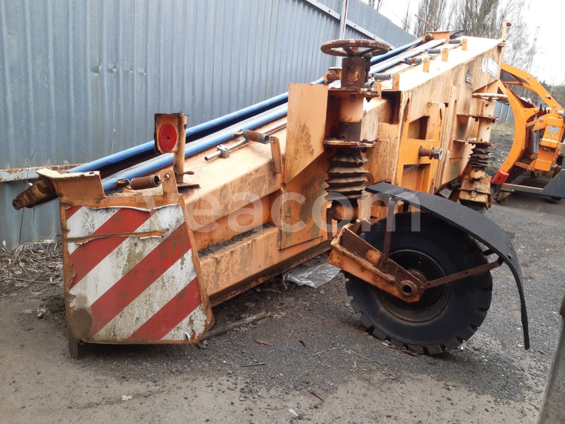 Online auction:   Sněhová radlice SRSD 3500