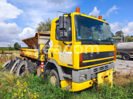 Online aukce: DAF  65.180 + HR