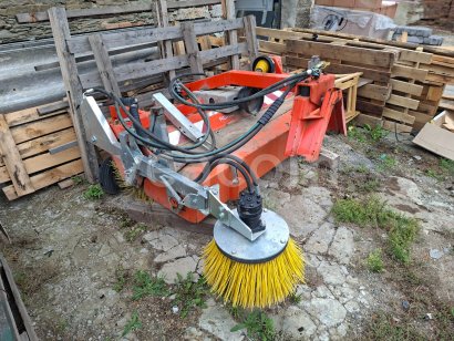 Aukcja internetowa: AGROMETALL  KM-M 1550 UZ