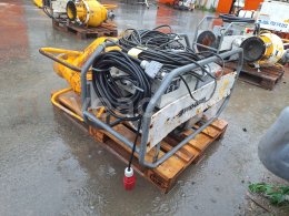 Online aukce:   UELZENER MASCHINENFABRIK P 321