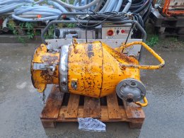 Online aukce:   UELZENER MASCHINENFABRIK P 321