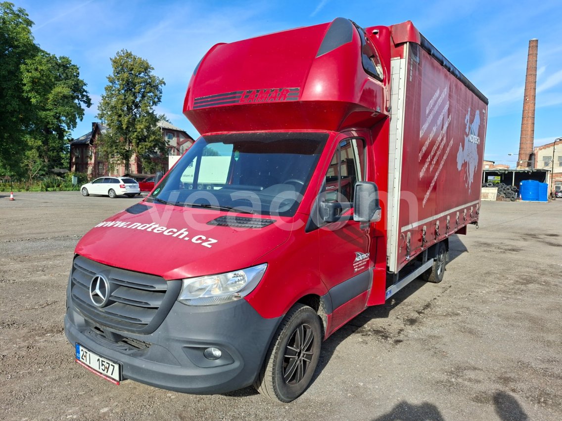 Online aukce: MB  SPRINTER + SPACÍ NÁSTAVBA