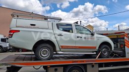 Online aukce: MITSUBISHI  L200