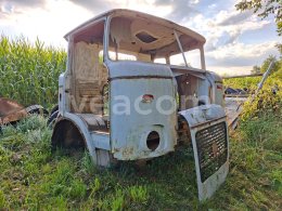 Online aukce:   2 KS SKELET KABINY ŠKODA 706 MTS