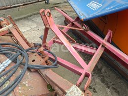 Online aukce:   RADLICE ZA TRAKTOR