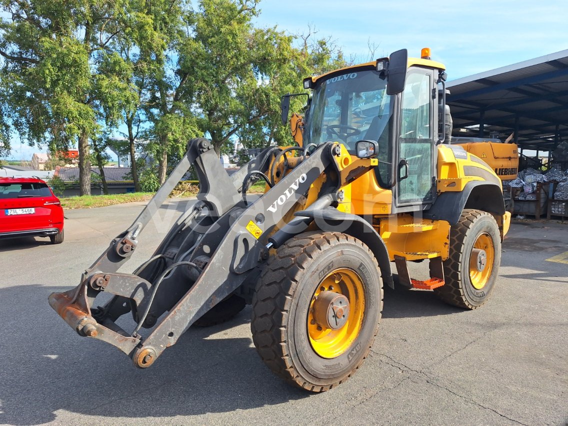 Online aukce: VOLVO  L 45 H 4X4
