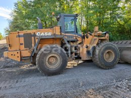 Online aukce: CASE  921C / 2 4X4