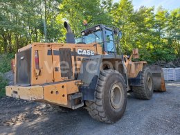 Online aukce: CASE  921C / 2 4X4