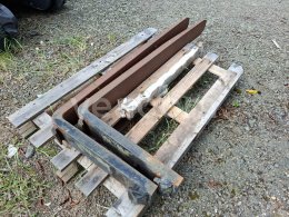 Online aukce:  MANIPULAČNÍ VIDLE 120 CM