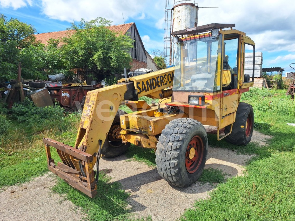 Online aukce:   SANDERSON SC 726