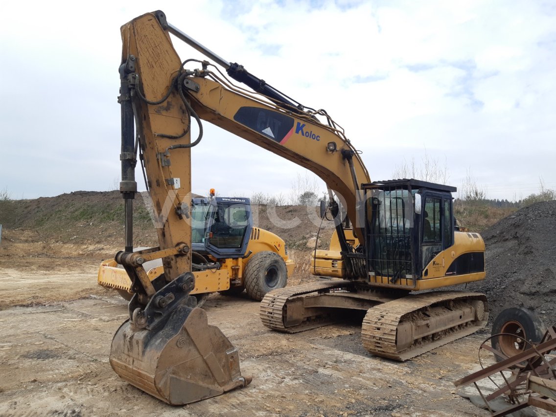 Aukcja internetowa: CATERPILLAR  323 D
