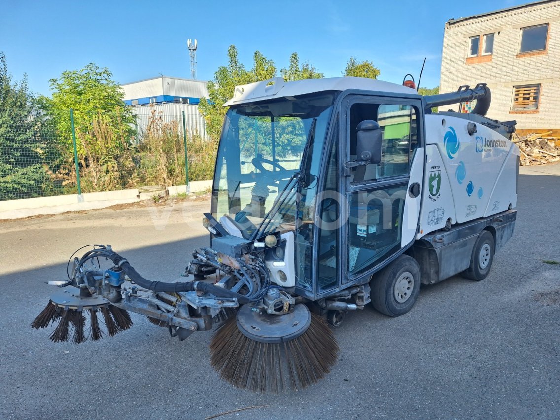 Online aukce: JOHNSTON  CN 200 SWEEPER